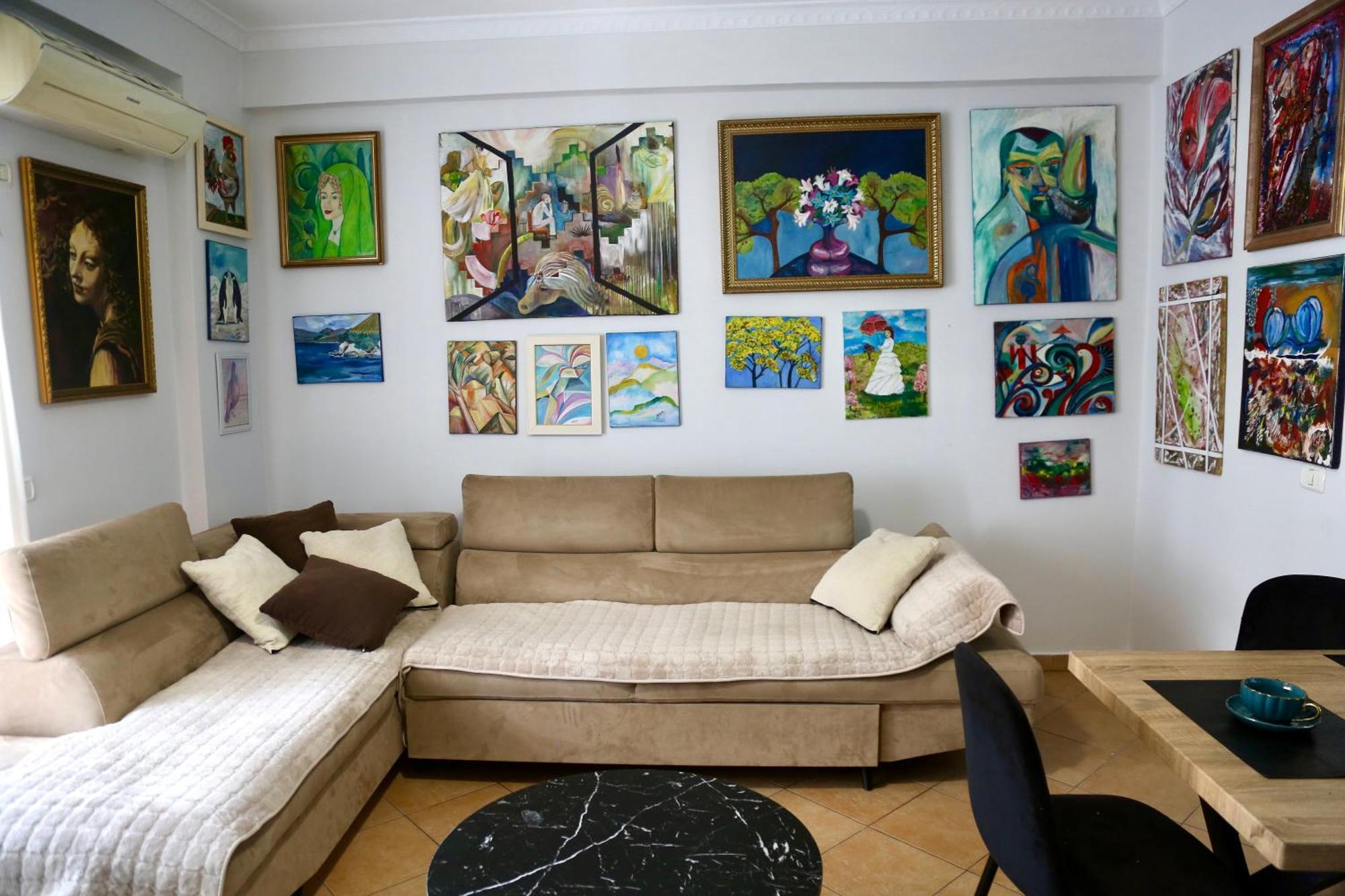 Stay At An Artist'S Place! ติรานา ภายนอก รูปภาพ